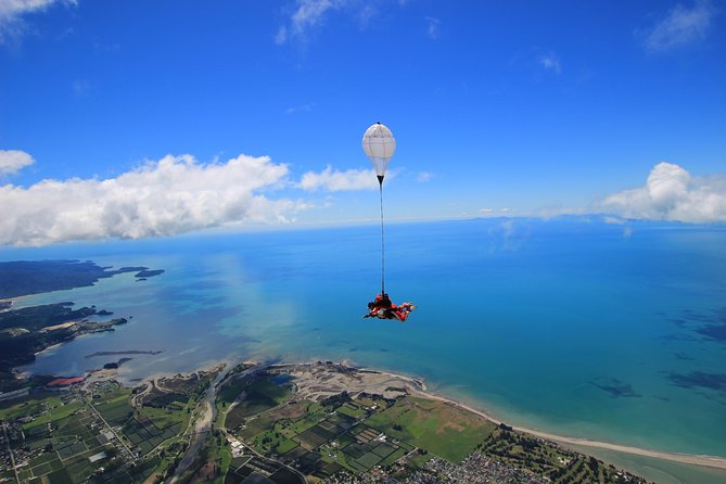 10,000ft Skydive over Abel Tasman with NZ's Most Epic Scenery - Why Abel Tasman makes this skydive special