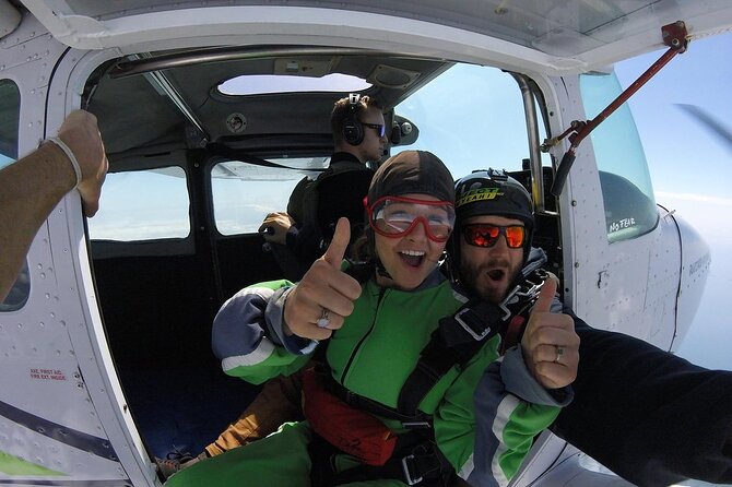 15,000ft Tandem Skydive in Bay of Plenty - The views depend on clear visibility