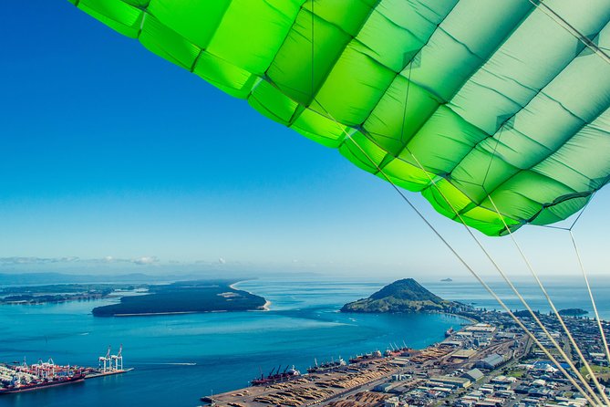 15,000ft Tandem Skydive in Bay of Plenty - Checking in at Tauranga Airport
