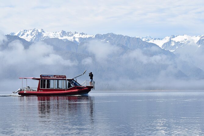 2-Hour Scenic Cruise in Lake Mapourika - Kiwi conservation and native birdlife