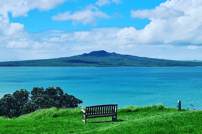 2025 Award Winning: Auckland City Highlights Half Day Tour - What the guides add to the drive