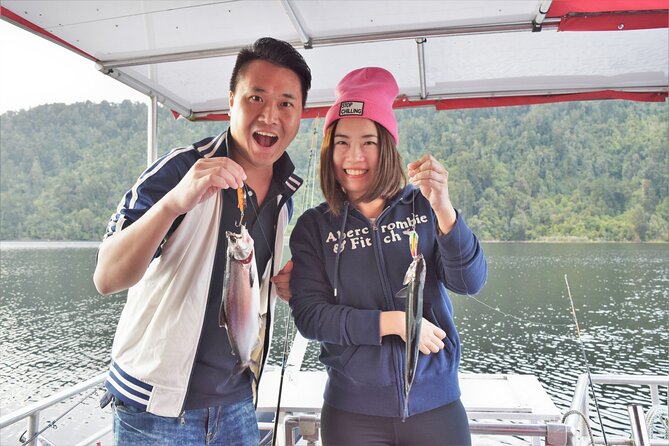 3-Hour Fishing Charter Experience at Franz Josef Glacier - Why the covered boat matters on the West Coast