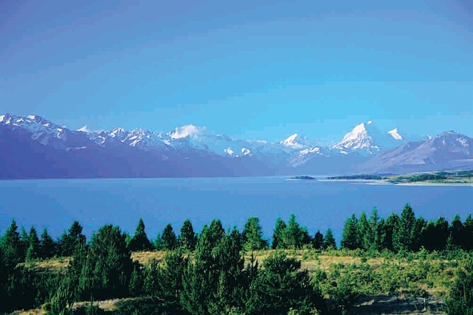 4-Day Great Southern Island Circle Tour from Christchurch - What this South Island loop does well