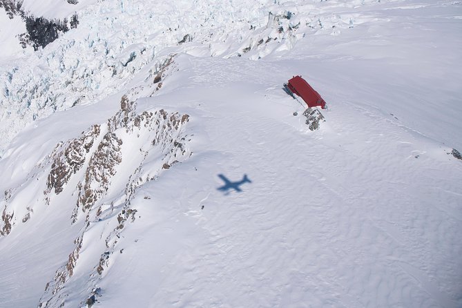 45-Minute Glacier Highlights Ski Plane Tour from Mount Cook - What the 45-minute Mount Cook ski-plane flight is really like