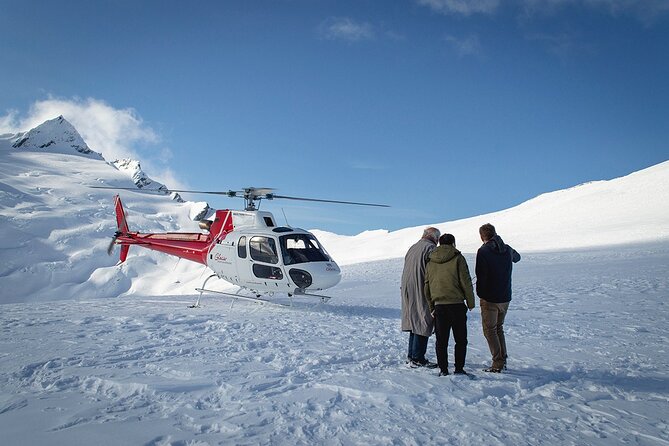 50-Minute Glacier Explorer & Earnslaw Burn Flight, Queenstown - Why this flight feels different from a standard Queenstown scenic ride