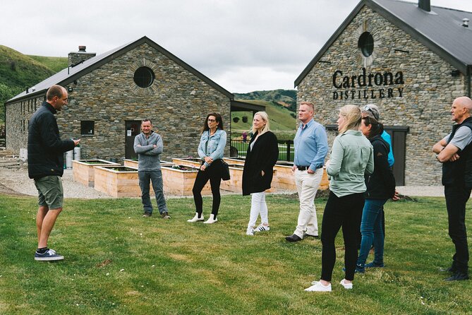 6 Hour's - Queenstown's Helicopter Gin Tour - A helicopter start in the Crown Range