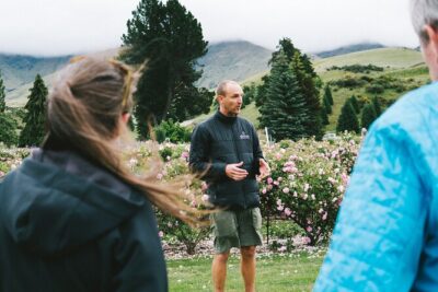 6 Hour’s – Queenstown’s Helicopter Gin Tour