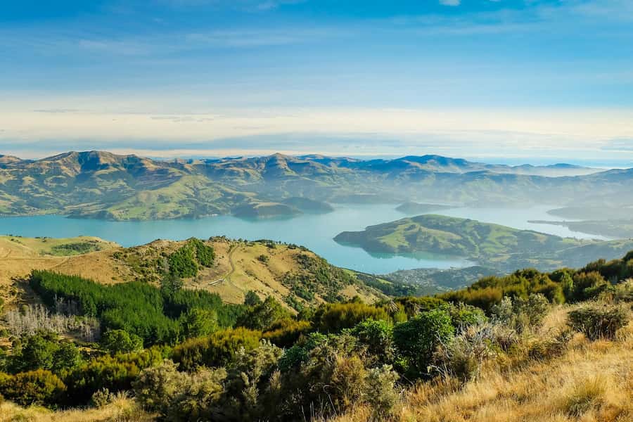 Akaroa: 4WD Safari and Guided Sea-Kayaking Experience - From Akaroa to the far side of Banks Peninsula
