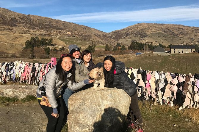 Arrowtown and Wanaka Highlights Tour from Queenstown - Arrowtown’s gold-rush streets