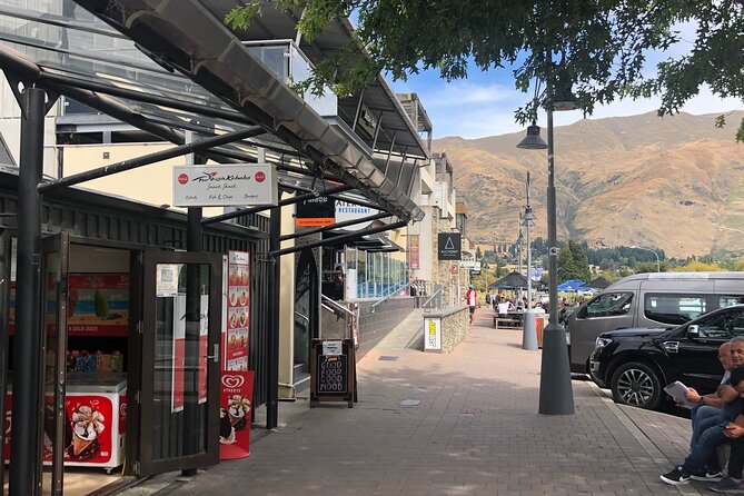 Arrowtown and Wanaka Highlights Tour from Queenstown - Six hours, used wisely