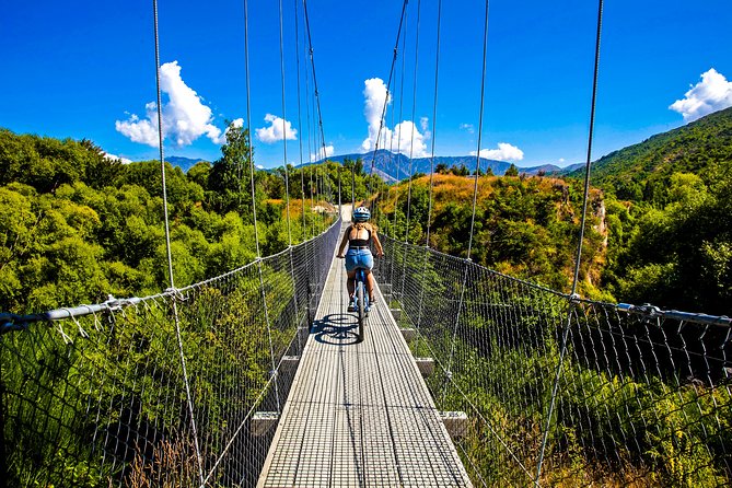 Arrowtown to Gibbston – Iconic Arrow River Bridges Bike Ride - Who should choose a standard bike or an e-bike?