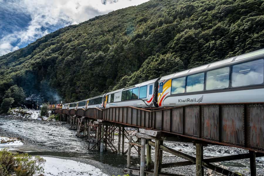 Arthur’s Pass Tour From Christchurch via CHC-GRZ TranzAlpine - What the train views give you
