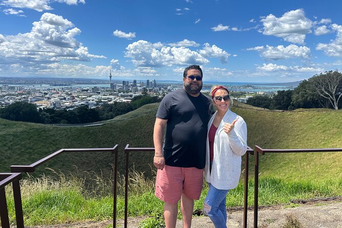 Auckland City Half Day Top Sightseeing Tour(Small Group Tour) - Crossing the Auckland Harbour Bridge