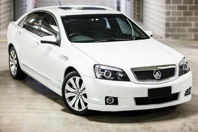 Auckland City to Auckland Airport transfers - Why a private Auckland airport car can make sense