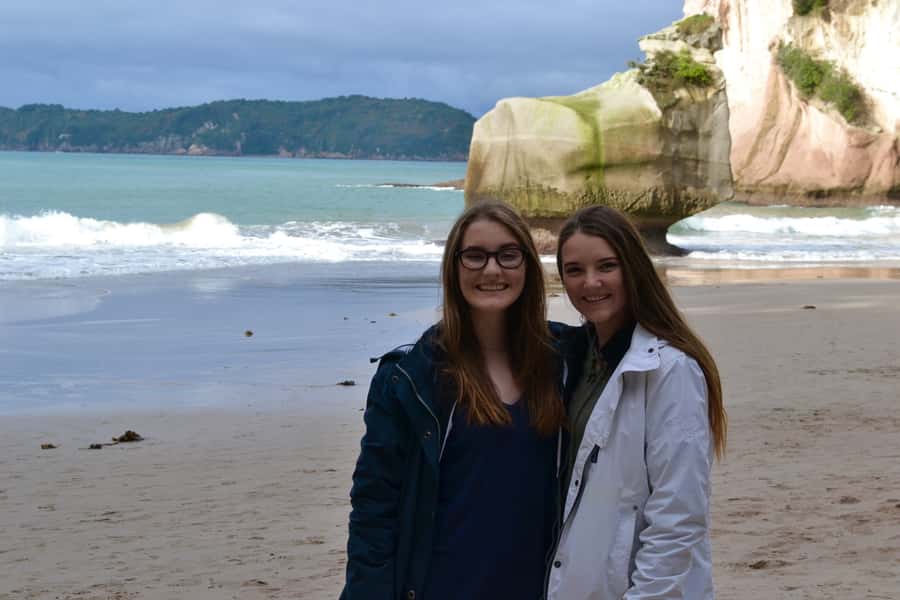 Auckland: Coromandel Day Tour including Hot Water Beach - Riding the Driving Creek Railway to Eyefull Tower