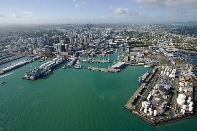 Auckland Cruise/Wharf & Airport Transfers - Can you add Auckland sightseeing?