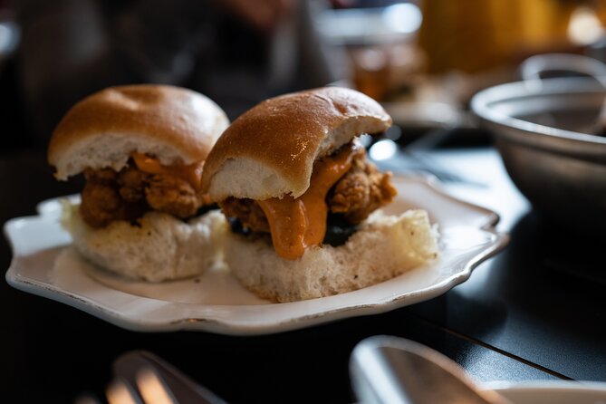 Auckland: Flavours of our City Food Walk - The first tastings: seafood, wine, and artisan produce