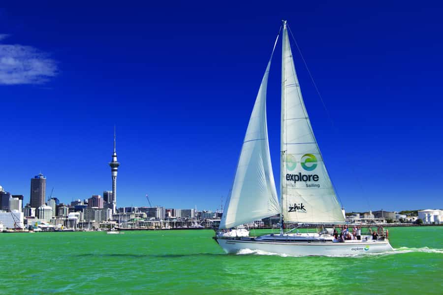 Auckland Harbour 1.5-Hour Sailing Cruise - Sailing beneath Auckland Harbour Bridge