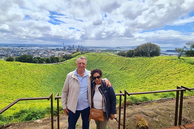 Auckland Hidden Gem Half Day Tour - Reaching the summit of Mount Eden