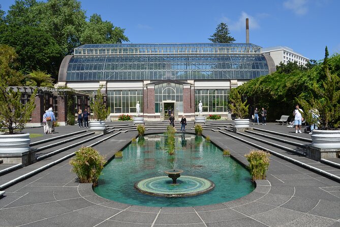 Auckland Highlights Full Day Guided Tour - Mission Bay for an hour by the water