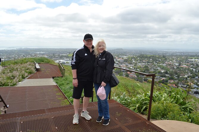 Auckland Highlights Full Day Guided Tour - MJ Savage Memorial Park and its harbor view