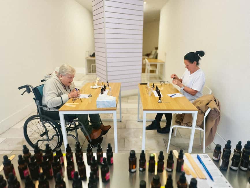 Auckland: Perfume Making Class Introduction - Making perfume in Auckland, one scent at a time