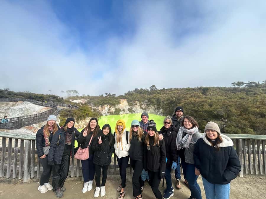 Auckland: Rotorua Highlights inc Wai-O-Tapu & Polynesian Spa - Two hours at Polynesian Spa
