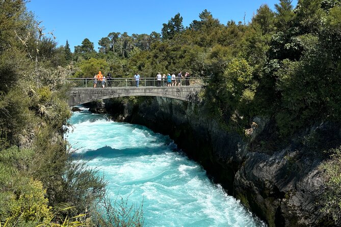 Auckland: Rotorua, Taupo, Waiotapu & Huka Falls Private Trip - What the price really buys you
