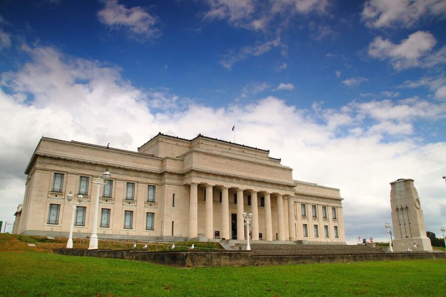 Auckland Scenic Half-Day City Sightseeing Tour - Ponsonby and Karangahape Road, Auckland’s urban personality