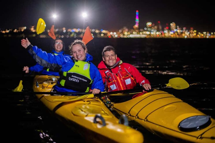 Auckland: Sunset & Night Sea Kayak Tour to Rangitoto Island - Key points to know before you book
