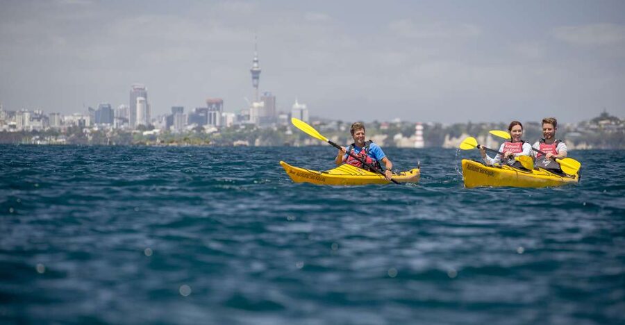 Auckland: Sunset & Night Sea Kayak Tour to Rangitoto Island - Why this Auckland evening is more than a sunset trip