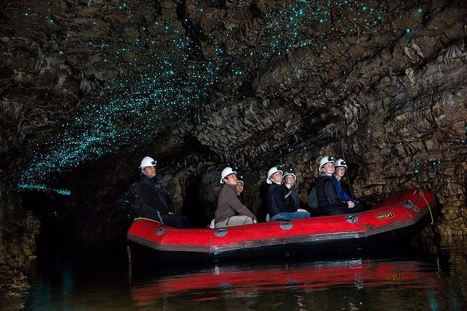 Auckland : Waitomo Spellbound Glow Worm Twin Caves Private Tour - Inside the Glowworm Grotto
