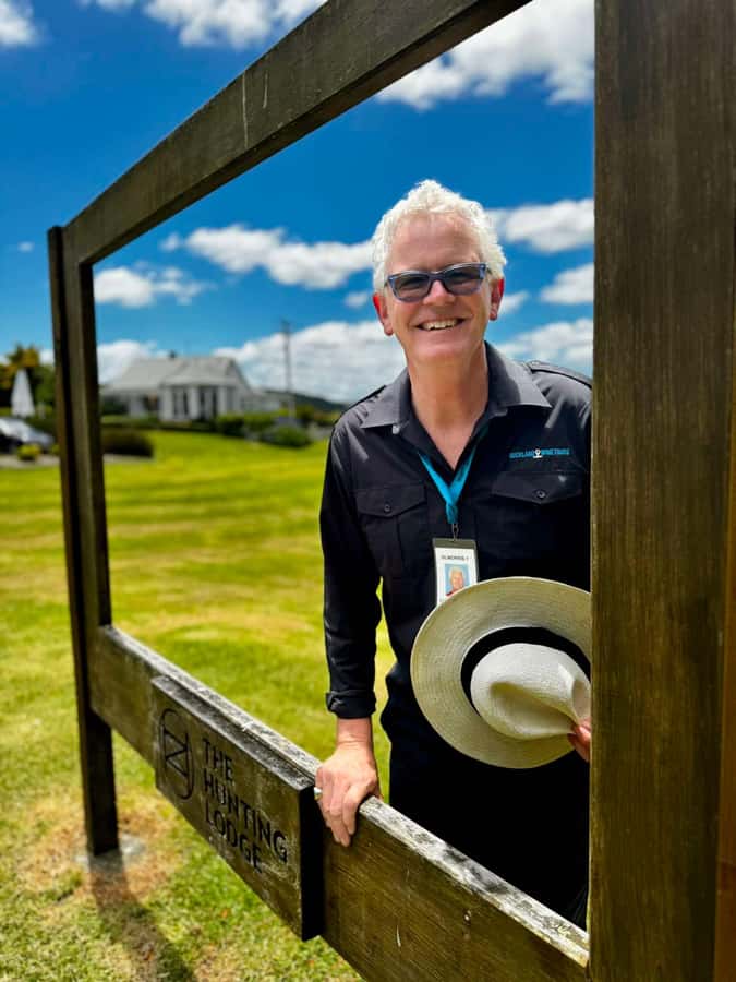 Auckland: Wine region tour with tastings and gourmet lunch - What the $322 price really covers