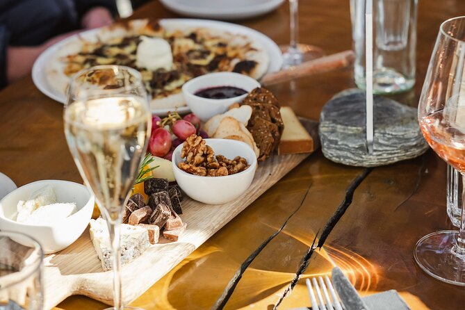 Award Winning Premium Wine Tour Queenstown Tasting at 4 Wineries - The guide can shape the whole day
