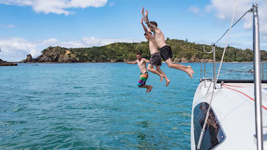 Bay of Islands 2-Hour Sundowner Evening Sailing Cruise - Why this two-hour sail works so well
