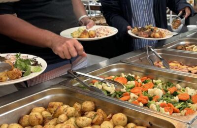 Discover the Bay Cruise with Island Lunch