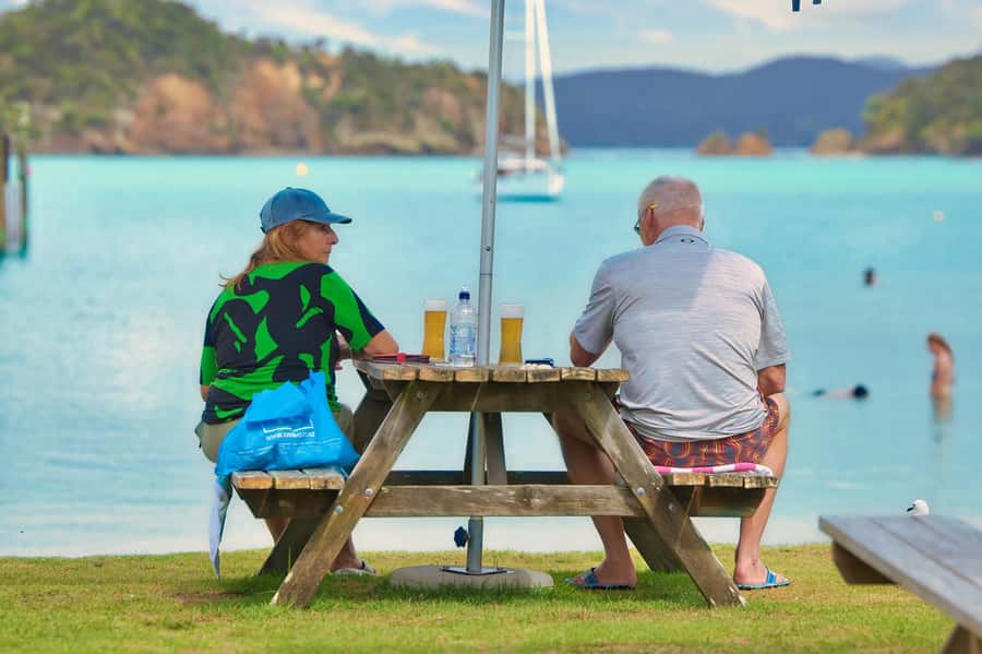 Bay of Islands: Discover the Bay Cruise with Island Lunch - Should you book the Discover the Bay Cruise?
