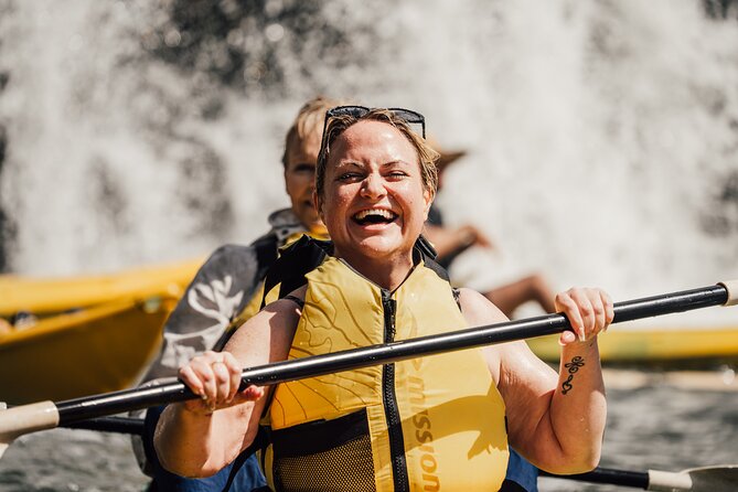 Bay of Islands Glow Worm Caves & Scenic Shore Excursion - Who will enjoy this Bay of Islands tour?