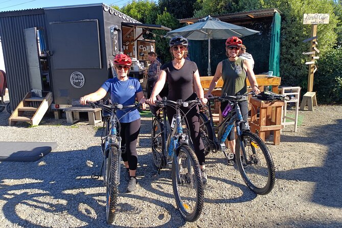 Bike the Wanaka and Hawea Trails - Starting at Ardmore Street and heading for Lake Hawea