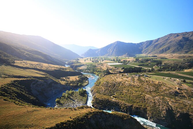 Bike & Wine Tour: Arrowtown to Valley of the Vines - Arrowtown’s gold-rush streets and river trail