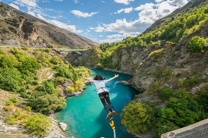Bike & Wine Tour: Arrowtown to Valley of the Vines - Price, practical value, and what you still pay for