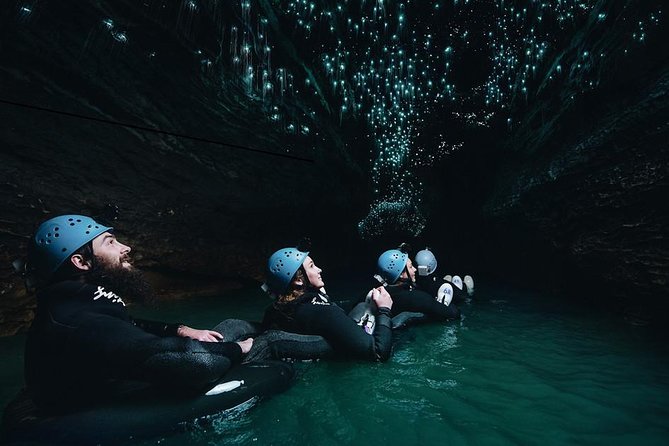 Black Abyss: Ultimate Waitomo Caving - Private Tour from Auckland - Getting ready at Waitomo