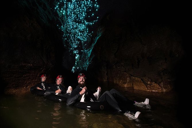 Black Abyss: Ultimate Waitomo Caving - Private Tour from Auckland - A useful pause at Robert Harris