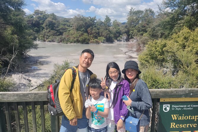 Boutique tour , Mt Maunganui, NZ farm, Rotorua lakes/geothermal - Ohinemutu connects Rotorua with Māori history