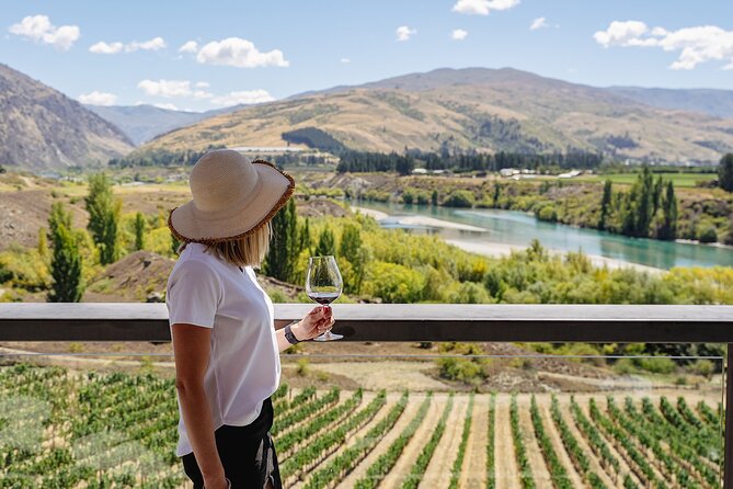 Boutique Wine Tour - visit Central Otago, 4 Wineries & Lunch - First tasting in Gibbston, the gateway to wine country