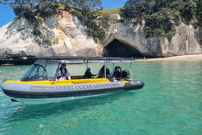 Cathedral Cove 2 Hour Guided Tour Explore Marine Wonders - Why See Cathedral Cove From the Water?