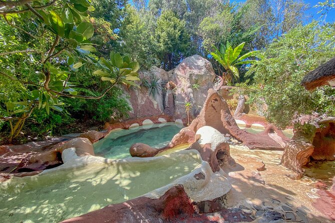 Cathedral Cove with the Lost Spring Hidden Spa - A short stop in Whitianga