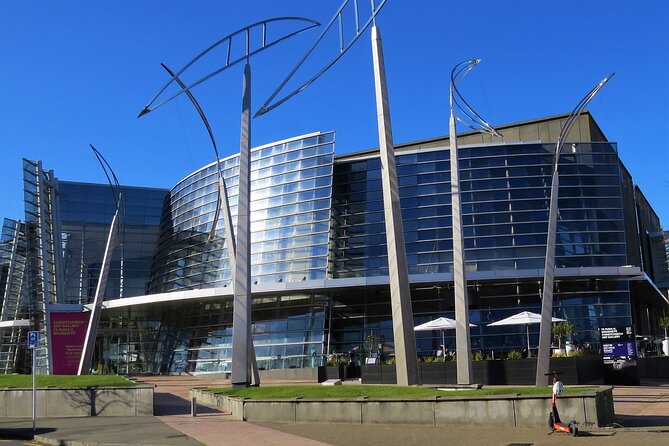 Christchurch City and Beaches Private Tesla Tour - Why this private Christchurch tour works