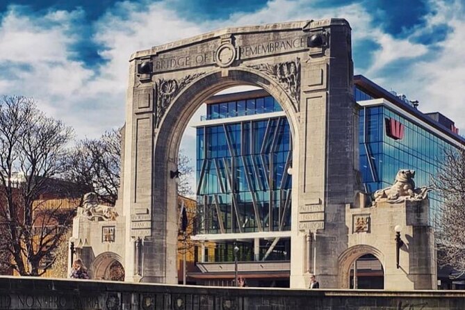 Christchurch City Private Day Tour with Gondola - What the private transport adds to the price