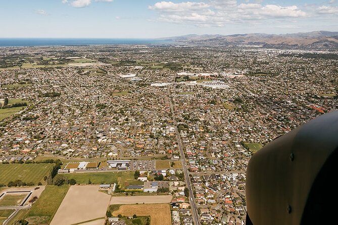Christchurch City Scenic flight - Sumner Beach and the Sumner Cliffs